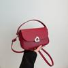 Bolso pequeño cuadrado de estilo extranjero de alta gama 2024 otoño e invierno nuevo moda versátil casual tipo sillín bandolera cruzada para hombro