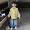 2026 Novo Conjunto de Primavera e Outono para Meninos Lindo Bebê Outono Suéter Fofo de Cavalo Colete Conjunto de Três Peças Tendência Atacado