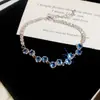 Pulsera Redonda Irregular de Circonita Super Brillante Pulsera de Lujo Ligero con Sensación de Alta Gama Estilo Coreano Estética Fría Personalidad Accesorio de Mano Versátil para Mujer