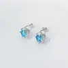 Aretes de Plata Esterlina S925, Aretes Creativos de Trébol de Cuatro Hojas Calados con Incrustaciones de Diamantes, Venta al por Mayor del Fabricante, Aretes de Estilo Fresco