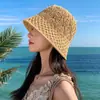 Sombrero de Paja Delgado Tejido Hueco para Mujer, Sombrero de Sol con Protección UV para Viajes de Verano, Adelgazante del Rostro, Sombrero de Sol Elegante y Versátil