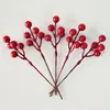 Fruta de la Fortuna Artificial Personalizada de 5 Cabezas con Bayas Rojas Decoración del Hogar Arreglo Floral Fábrica Venta al por Mayor Fruta Roja Navideña Suministro Transfronterizo