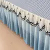 2026 Nuevo Modelo Clase A PE Poliéster Alfombrilla Refrescante de Frijol Hielo Polímero Alto Jacquard Tacto Frío Falda de Cama de Frijol Hielo Juego de Tres Piezas