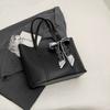 2024 Nova Moda Retrô Pendular Pendular Pendular Pendular Pendular Pendular Pendular Pendular Pendular Pendular Pendular Pendular Bolsa Tote Feminina de Alto Nível Bolsa de Aula para Estudante Universitária para Mulheres
