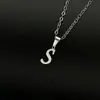 Explotaciones transfronterizas joyería collar de letra de la suerte para mujer acero inoxidable liso 26 letras cadena de clavícula cadena para el cuello