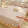 2026 Novo Lençol de Cama de Algodão Grosso de Verão Peça Única Não Algodão Algodão Puro Cobre-Cama Conjunto de Três Peças Protetor de Colchão