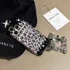 Diseño de corazón con estampado de leopardo en patrón de diamante apto para iPhone 17 Pro Max, funda para teléfono Apple 18p, 16 con cordón, 15p de lujo