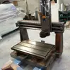 Máquina de Gravação de Precisão CNC 4090 Máquina de Gravação Óptica Fresadora Máquina de Moldes Base de Ferro Fundido Acessórios Pequeno Pórtico Máquina de Perfuração e Fresagem Retífica de Superfície