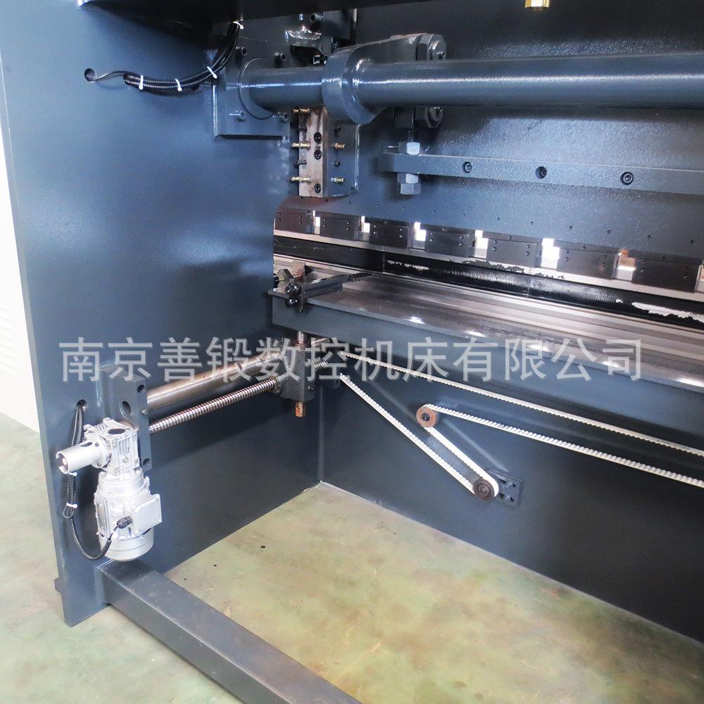 出口63T2500里面图.JPG