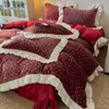 Juego de cuatro piezas estilo francés clase A de terciopelo de leche con colcha acolchada, funda de edredón de terciopelo coral, ropa de cama engrosada y cálida para invierno
