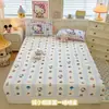 Novo lençol de cama de veludo de leite com desenho Sanrio para comércio exterior transfronteiriço, protetor de colchão com cobertura fixa de 360 graus