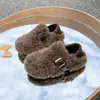 Zapatos de Algodón Felpa Estilo Coreano con Plataforma Interna para Aumentar Altura Mujeres 2026 Invierno Con Forro de Terciopelo Slip-on Modernos de Doble Uso con Talón Cubierto Zapatos de Algodón Mocasines