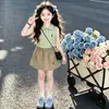 Conjunto de Polo para Niña Ropa Infantil Coreana 2026 Verano Nuevo Casual Bordado Chaleco Elegante Conjunto de Dos Piezas Moderno