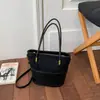 2026 Nuevo Bolso Cruzado de Hombro Único de Moda Bolso de Mano de Nicho Bolso Cubo Escarchado de Gran Capacidad Bolso Cesta de Picnic