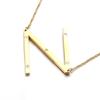 Roda de cartas Nova Moda colar 26 letras diamante ouro colar Joias populares europeias e americanas Suprimento da Amazon