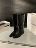 Aumento de Altura Interior 2026 Botas para Mujer Botas de Moda Caña Ancha No por Encima de la Rodilla Botas Largas Punta Cuadrada Estilo Nuevo Motocicleta Alrededor de la Mujer Caña Recta