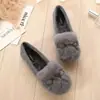Novos Sapatos Peludos Casuais da Moda Primavera/Verão 2026 para Mulheres, Adequados para Uso em Casa e ao Ar Livre, Sapatos de Fada para Comércio Transfronteiriço