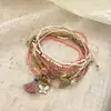 Pulseira de Borboleta com Contas Rosa Flor de Cerejeira Estilo Boêmio Multicamadas Empilhável para Mulheres Doce Temperamento Joia de Pulseira com Toque de Luxo