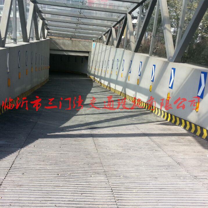 橡胶导向标_副本