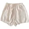 7602 Shorts de Seguridad de Seda de Hielo Dos en Uno Minimalistas Satinados Tipo Perla para Mujer, Estilo Delgado de Verano Anti-Exposición