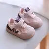 Zapatos Retro para Bebé y Niño Pequeño con Bloques de Color, Transpirables de Malla, Suela Suave Antideslizante para Bebé, Nuevo Modelo Primavera 2026