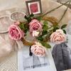 3 Findella Rose Flores de Simulación de Comercio Exterior Flores Decoración de Boda Sala de Estar Camino de Flores Novia Sosteniendo Ramo de Rosas Flores Artificiales