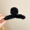 Presilha de cabelo de pelúcia de alta qualidade para outono e inverno para mulheres, versátil e fofa, presilha de tubarão para a parte de trás da cabeça, novo estilo coreano 2026, presilha de garra