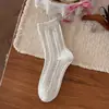 Meias femininas de outono e inverno até a panturrilha com bolinhas tridimensionais e laços, meias femininas versáteis estilo coreano, meias de algodão puro