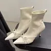Primeiro Encontro Temporada Estilo Coreano Bico Fino Salto Agulha Elástico Slim Fit Botas Femininas 2026 Outono Novo Estilo Laço Versátil Salto Alto Slingback