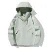Jaqueta corta-vento de camada única nova para primavera e outono, com capuz, não precisa passar, fácil de cuidar, respirável, bolsos com zíper, jaqueta corta-vento para atividades ao ar livre, masculina