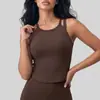 Sujetador deportivo de doble capa integrado con almohadillas fijas de dos piezas falsas, tirantes dobles, camiseta sin mangas para yoga para mujer, corte ajustado para mostrar delgadez, top deportivo para fitness