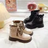 Botas tipo Martin para niña, nueva colección de invierno 2026, botas infantiles con forro de felpa, cálidas botas de algodón para niñas pequeñas, con cremallera lateral, para bebés