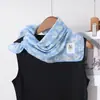 Pañuelo Cuadrado Pequeño 100% Algodón, Suave y Amigable con la Piel, Transpirable, Adecuado para Todas las Estaciones, Estilo Artístico, Pañuelo Decorativo Versátil, Bufanda para Cuello para Mujer