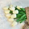 Tulipanes Artificiales Mini de PU Flores Falsas Transfronterizas Ramo de Novia Decoración del Hogar Plantas Artificiales Accesorios para Fotografía