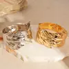 Pulsera Abierta Cruzada Europea y Americana con Forma de Hoja Estilo Metálico Personalizado de Nicho Pulsera Diseño de Moda Joyería para Manos para Mujeres Gama Alta