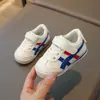 Zapatos Forrest Gump para niños, primavera y otoño 2025, nuevos zapatos deportivos para niñas, zapatos para niños, zapatos casuales antideslizantes de suela suave para bebés.