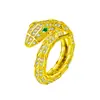 Anel de cobra da moda incrustado com zircônia diamante completo olhos verdes anel de cobra de zircônia aberto de personalidade simples anel de decoração