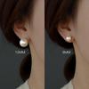 Novos brincos de pérolas da moda, brincos redondos com agulha banhados a prata, design de nicho feminino, brincos grandes simples de pérolas de sino