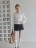 Cárdigan de punto con cuello redondo, manga larga, huecos y volantes, color blanco, para mujer, principios de otoño, ajuste ceñido, top fresco de seda helada
