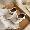 Zapatos de Princesa Dulces con Forma de Corazón, Estilo Coreano, Nuevos para Primavera y Otoño 2026, Redondos, con Lazo, Suela Suave, Pequeños de Piel, Modernos