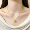 Mismo estilo en joyerías, oro de arena método antiguo, colgante de flor de durazno próspera, lujo ligero, alta gama, incrustado con diamantes, muchas flores de durazno, versátil, moderno