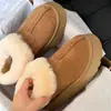 Botas de Nieve Peludas para Mujer 2026 Nueva Moda de Invierno Slip-On Versátiles Felpa Engrosada Cálidas Zapatos de Algodón para Exteriores