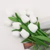 Tulipanes Artificiales de PU al por Mayor Mini Ramilletes de Flores Falsas Exclusivamente para Suministro Transfronterizo para el Hogar, Hotel, Fotografía de Bodas y Accesorios de Escena