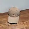 Boné de Baseball com Design Simples Estilo Coreano Tendência Bordado com Letra Bb Cor Clara Cor Sólida Top Macio Versátil Aba de Pato