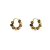 Pendientes Maillard Marrones Otoño e Invierno 2025 para Mujer Estilo Hong Kong Moda Retro Temperamento Pendientes de Piedra Ojo de Tigre Accesorios para Orejas
