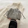 Bolso bandolera con lazo de metal para mujer, estilo informal, con cordón, estilo verano 2024