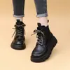 Botas Martin de suela gruesa para mujer 2026 nuevos zapatos de otoño e invierno estilo británico botas de una sola pieza que aumentan la altura con forro polar para abrigar botines pequeños para mujer