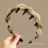 Nueva diadema de alta gama 2026, peine para el cabello estilo Maillard para peinar y arreglar los cabellos sueltos, accesorio para el cabello de uso diario estilo coreano para usar al aire libre