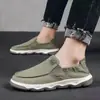 Fabricante Zapatos de Lona para Hombre Primavera Otoño Zapatos Casuales Versátiles sin Cordones Suela Suave Transpirables Zapatos para Hombre Venta al por Mayor