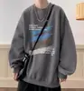 Sudadera estilo americano con cuello redondo para hombre, nuevo modelo primavera/otoño 2026, peso pesado, corte holgado, ropa interior casual, estampado de grafiti de marca moderna, manga larga